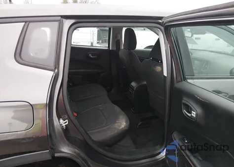 2018 Jeep Compass Sport 4X4 z USA, uszkodzony, nr VIN 3C4NJDAB5JT185418